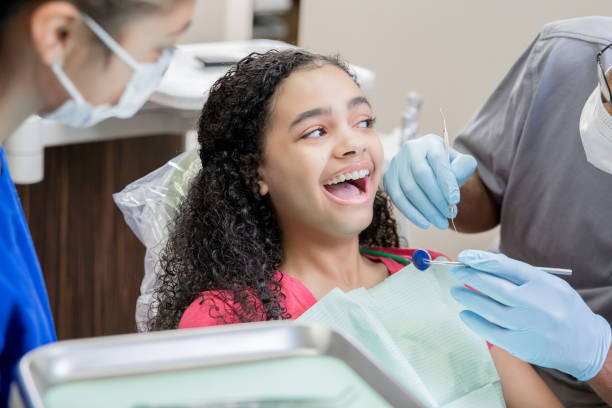 Best Emergency Dental Care for Broken or Chipped Teeth in Deep River Center, CT