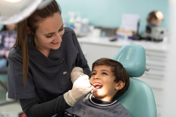 Best Pediatric Emergency Dentist in Deep River Center, CT